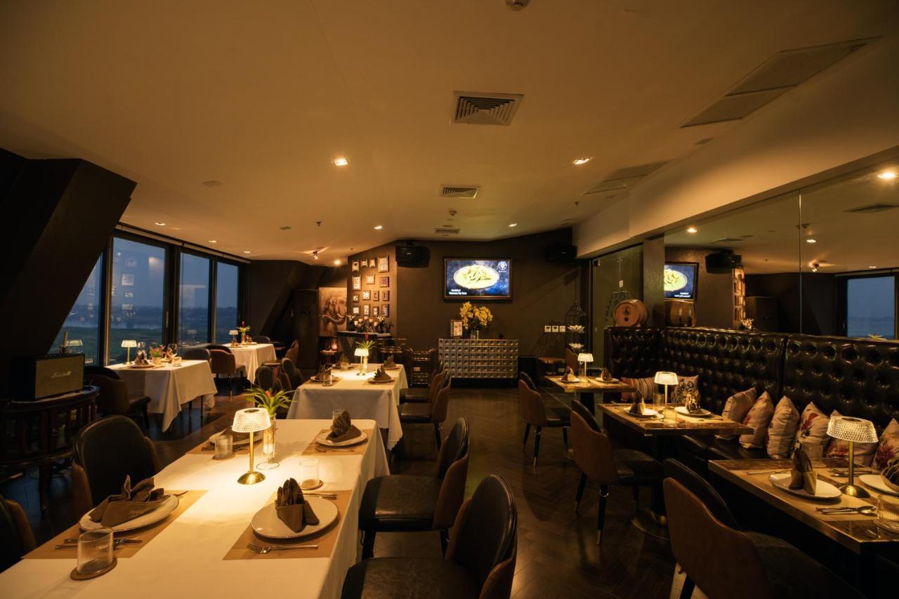 Surestay Hotel By Best Western Вьентьян Экстерьер фото