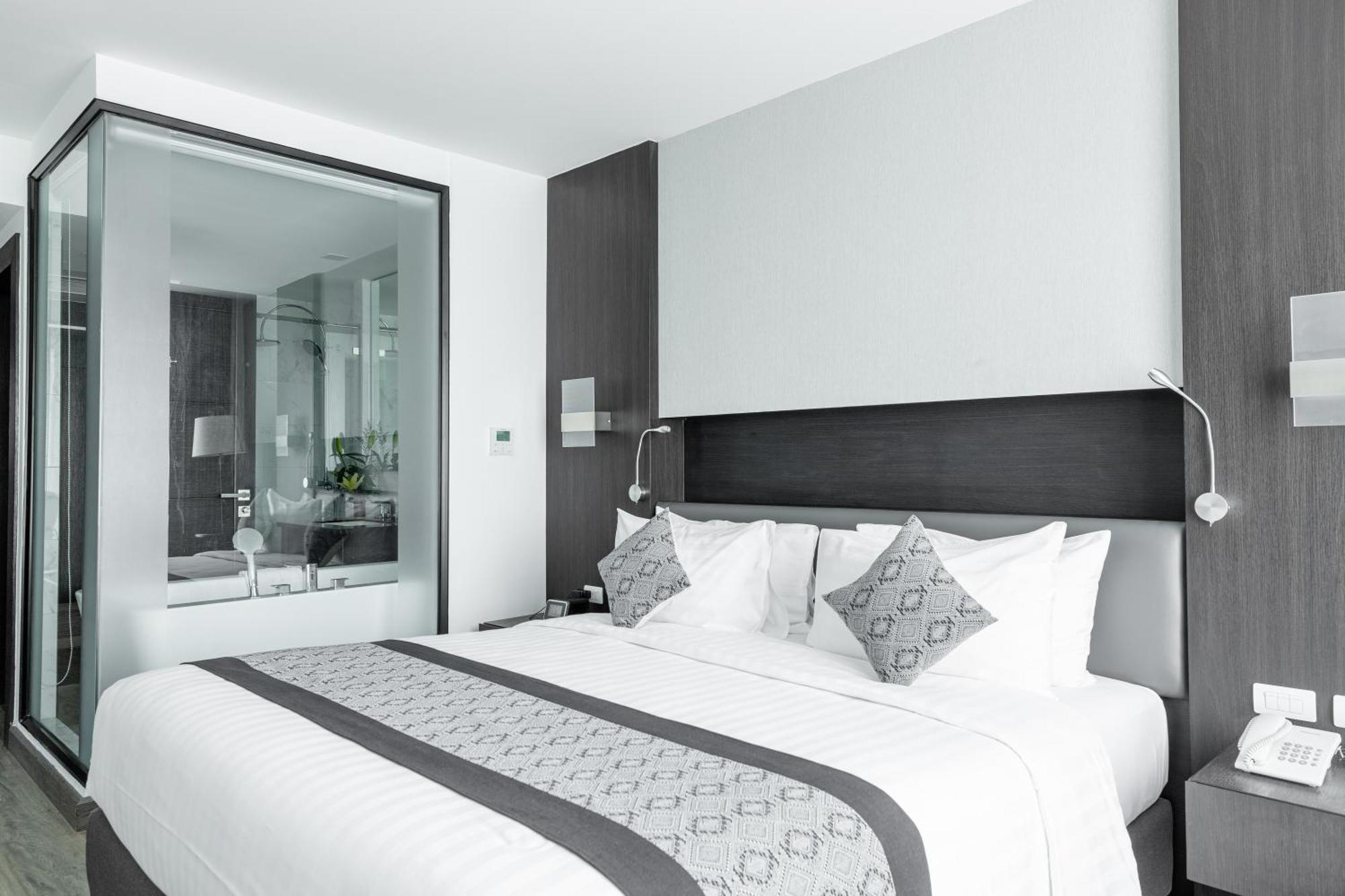 Surestay Hotel By Best Western Вьентьян Экстерьер фото